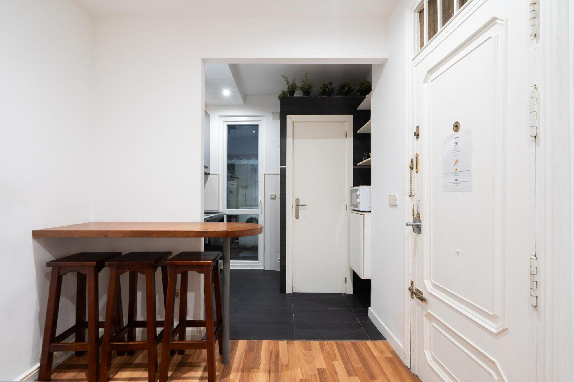 Apartamento En La Plaza De Lavapies Alquiler Temporal Μαδρίτη Εξωτερικό φωτογραφία