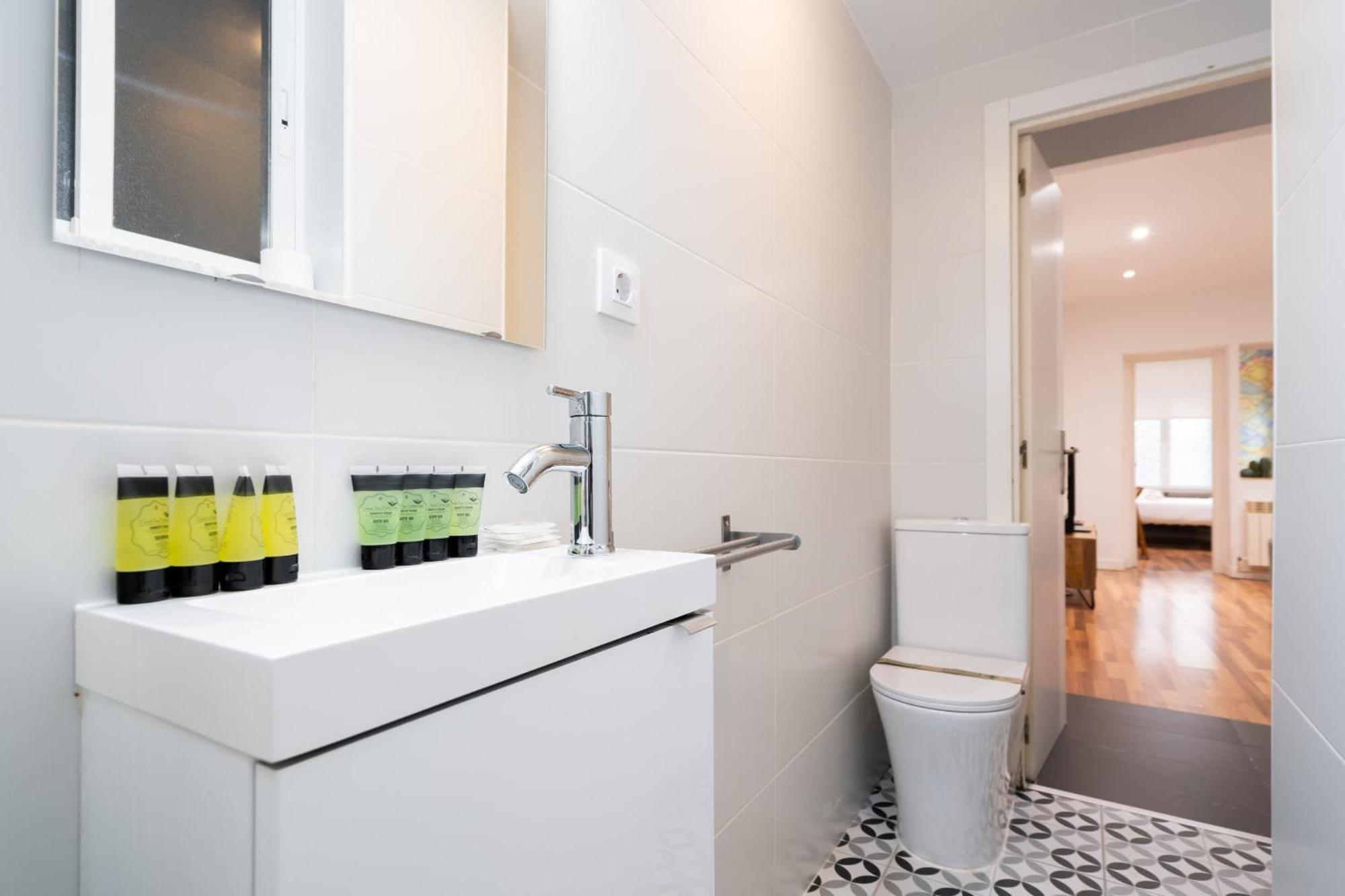 Apartamento En La Plaza De Lavapies Alquiler Temporal Μαδρίτη Εξωτερικό φωτογραφία